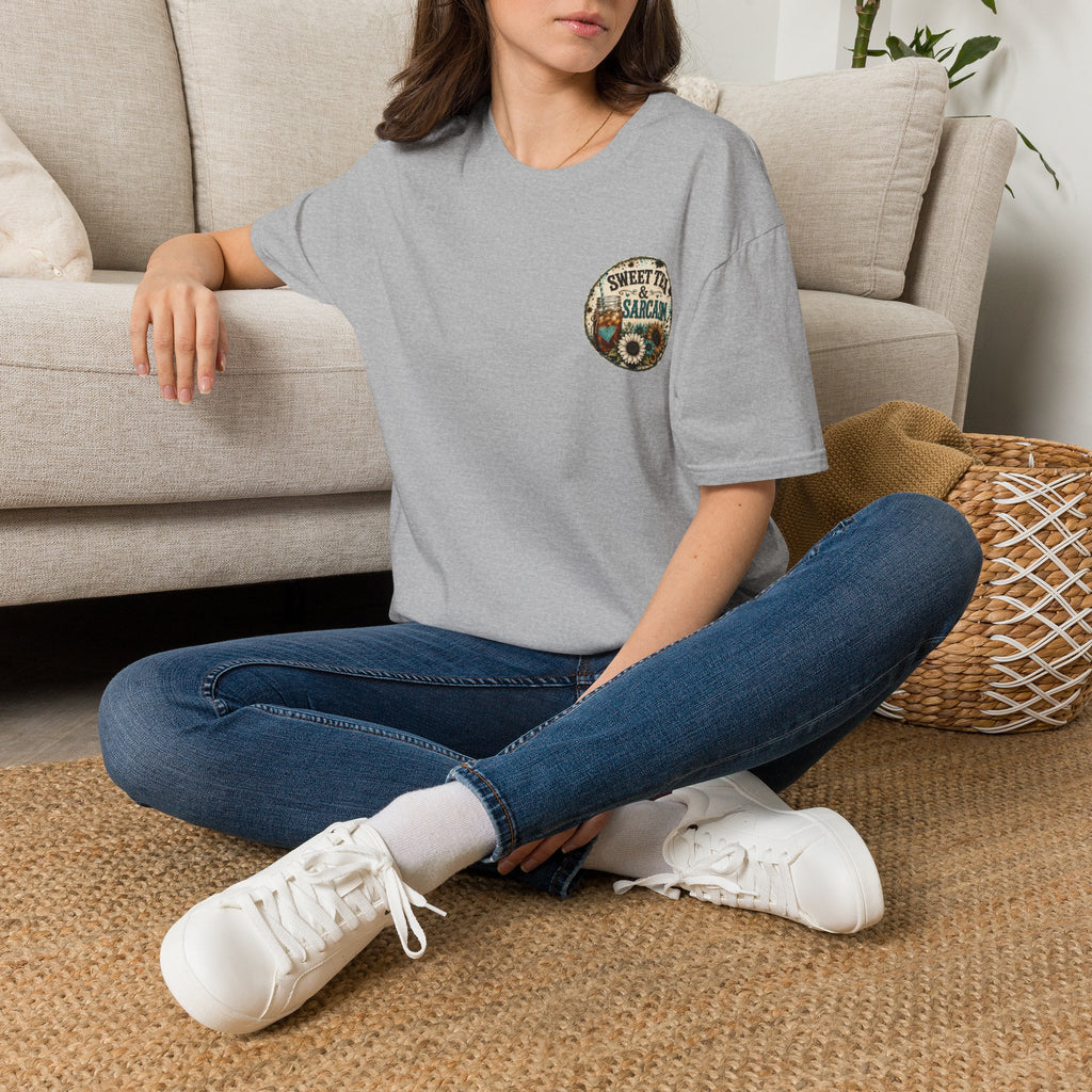 T-Shirt — “Sweet Tea & Sarcasm” Vintage Floral Pocket Graphic